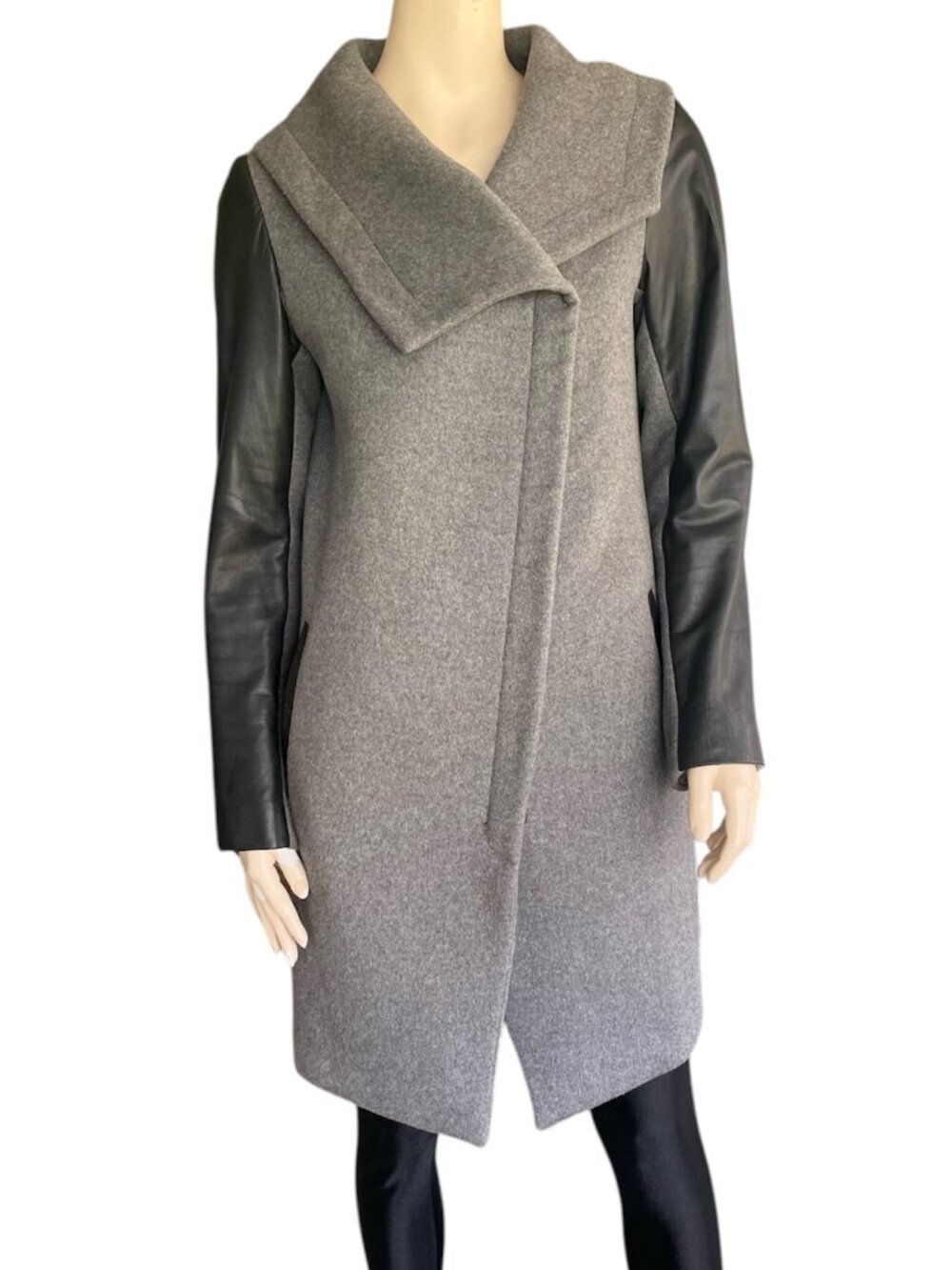 DANIER Wool & Genuine Leather Grey & Black Coat - S